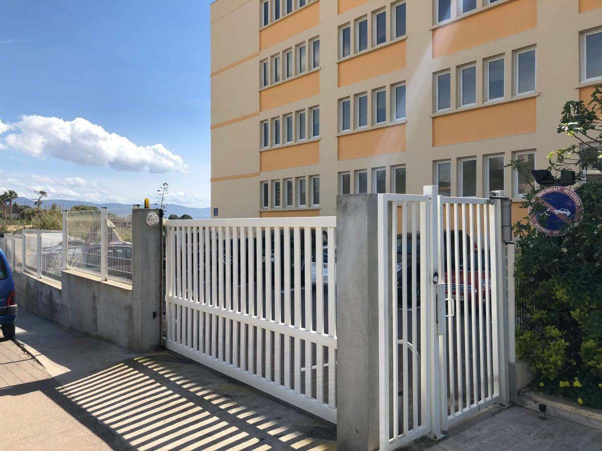 Studio Pieds Dans L'Eau Ajaccio  Exterior foto