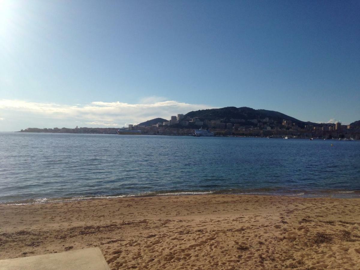Studio Pieds Dans L'Eau Ajaccio  Exterior foto
